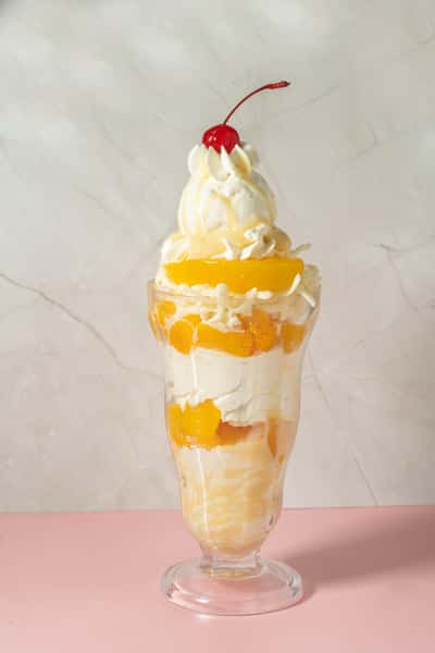 COPA DURAZNOS CON CREMA / Special peach cup