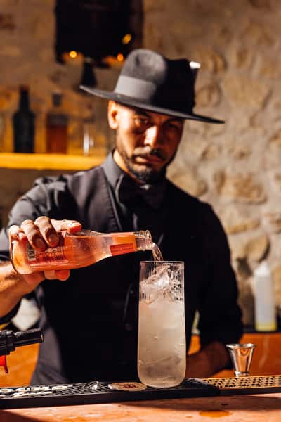 bartender