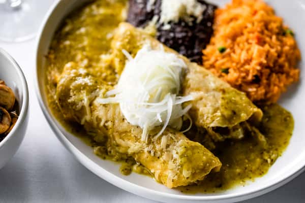 Enchiladas a la Caymus