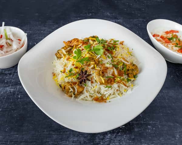 Lucknowi Biryani- Chicken
