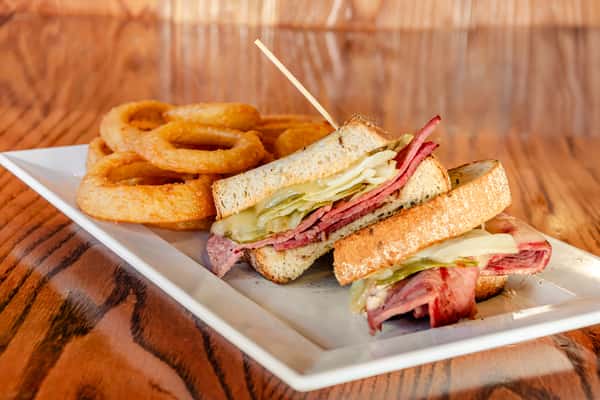 Corn Beef Sandwich