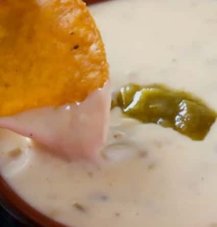 Chile Con Queso