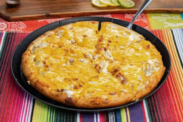Bacon Tate rDeluxe Pizza