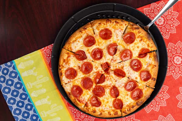 Medium Pepperoni Pizza