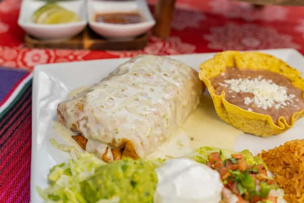 Chimichanga Tex-Mex