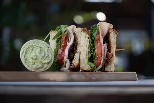 bagel sandwich