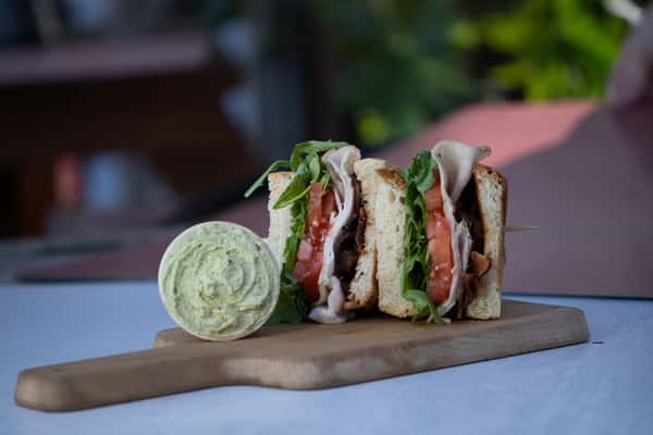 bagel sandwich