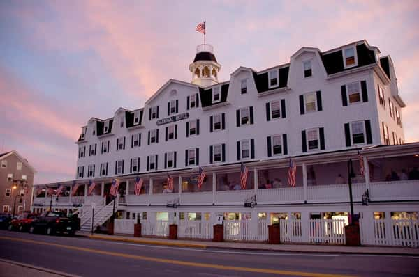 Live Web Cam Hotel on Block Island, RI