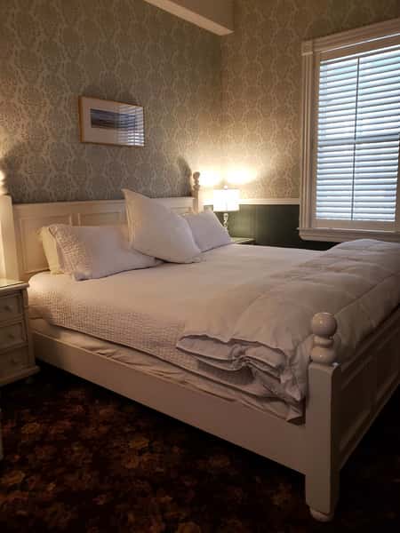 Old Harbor Suite
