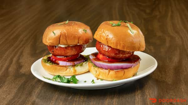 Aloo Tikki Burger (2pcs)