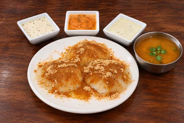 Milagai Podi Idli (Mild)