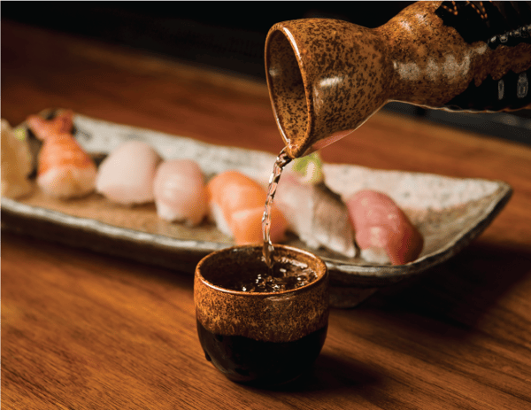 sakePour