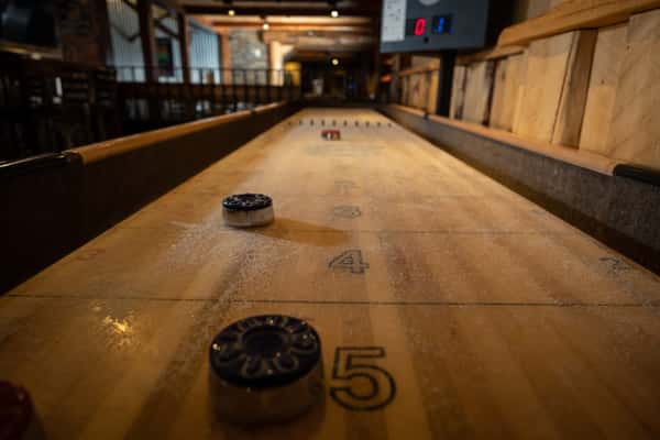 Gallery Johns Pizza Works & The Outlaw Saloon Restaurant & Sports