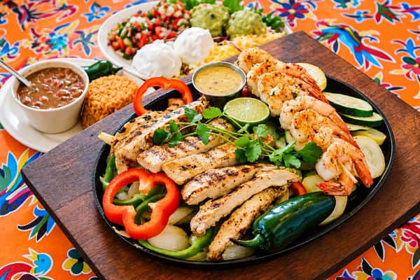 Big combo chicken & shrimp fajitas