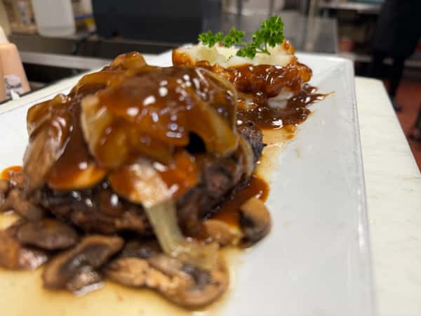Salsbury Steak