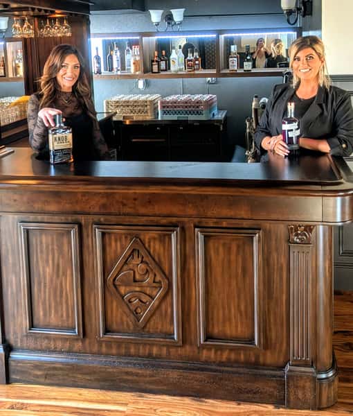 bar