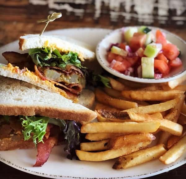 Fried Green BLT Sandwich