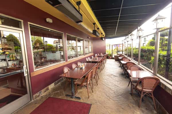 paul's place buena park