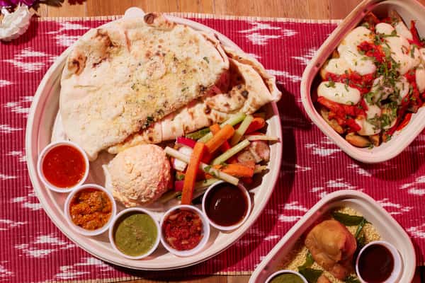 Bread Service, Tandoori Chicken Poutine