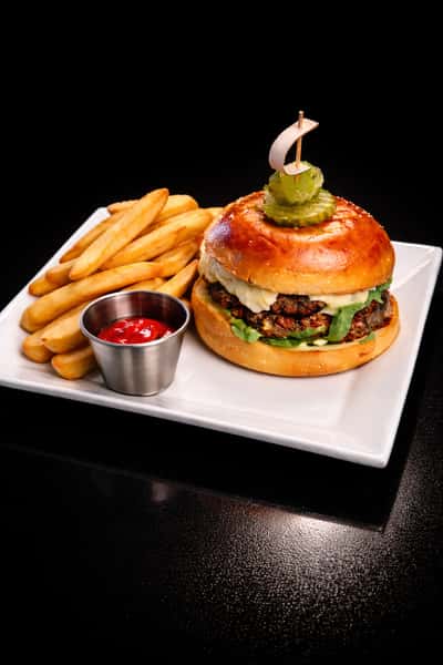 Angus  Burger