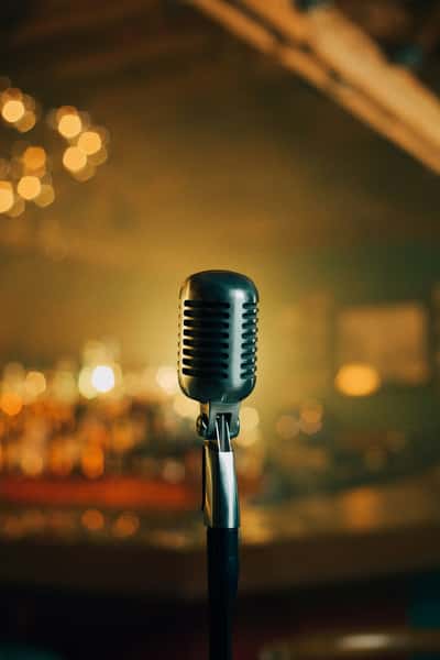 Microphone