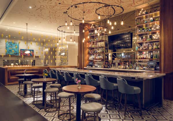 bar