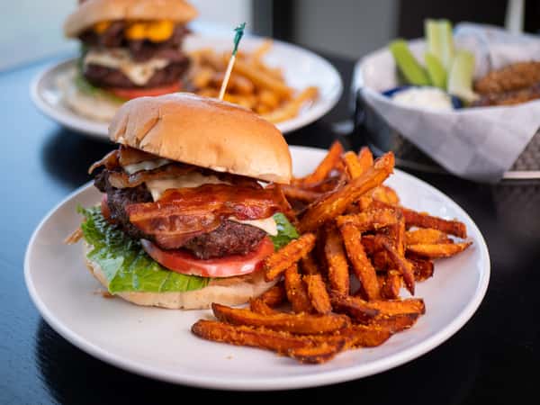 Bacon Cheeseburger