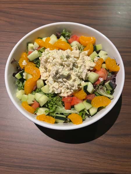 SALERNOS HOMEMADE CHICKEN SALAD
