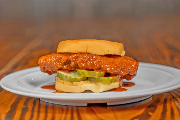 Nashville Hot Chicken w/ Cajun Fries