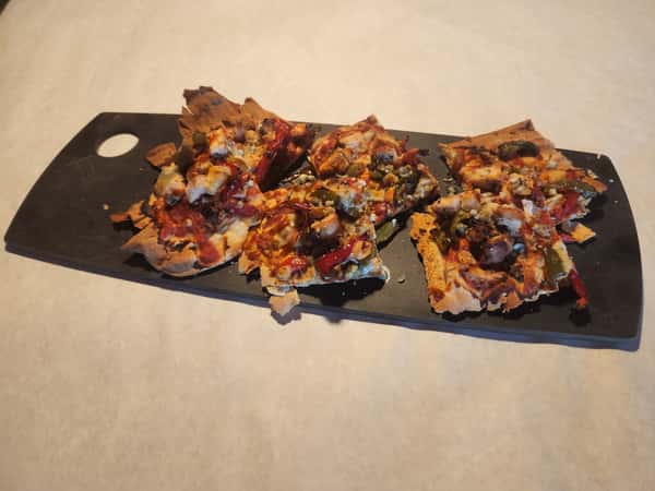 WEEKLY FEATURED FLATBREAD~ 