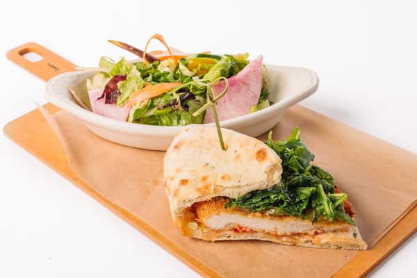 HALF SANDWICH + HALF SALAD