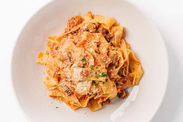 PAPPARDELLE + BOLOGNESE