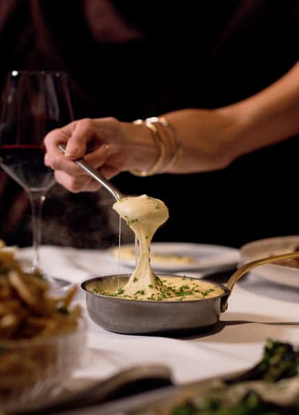 aligot potatoes