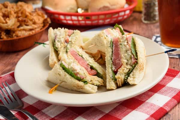 chicken club sandwich
