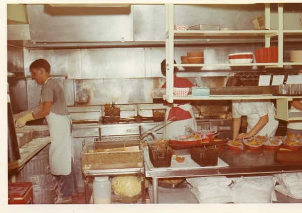 vintage photo of Lee's Chicken Kitchen