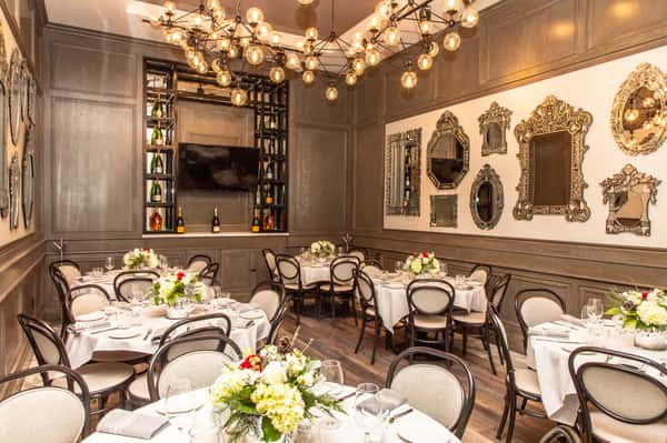 LW - CATERING | PRIVATE ROOM
