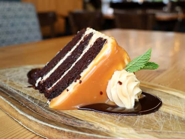 Chocolate Salted Caramel Cake