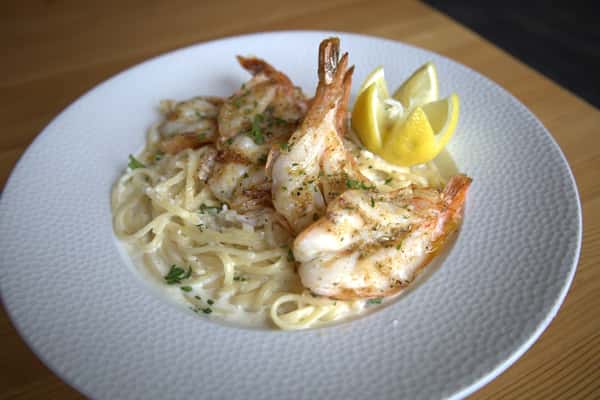 Shrimp Scampi Linguini