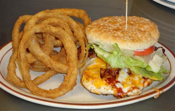 sandwich and onion rings