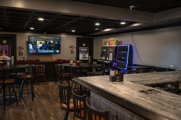 bar