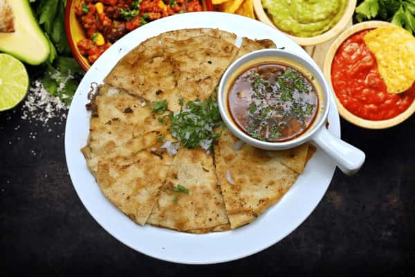 Pizza-Birria