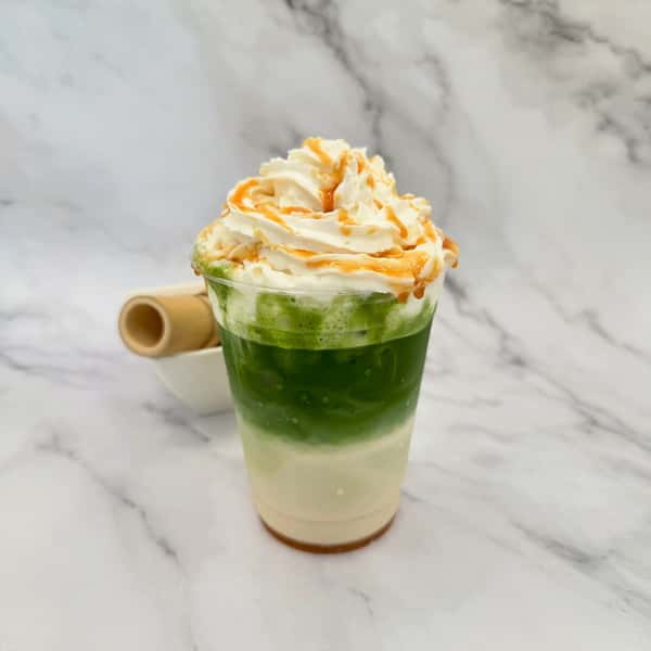 premium ceremonial matcha pair with hazelnut caramel flavor. A perfect blend!