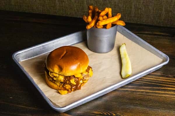 Chili Cheese Fritos Burger