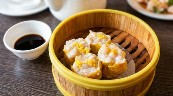 Steamed dumplings