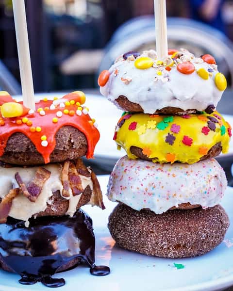 donut pole