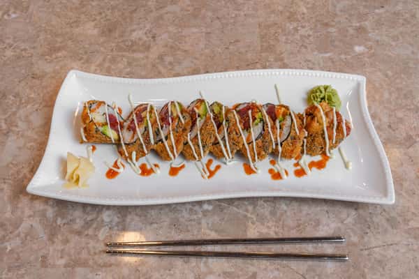 Crunchy Tuna Roll*