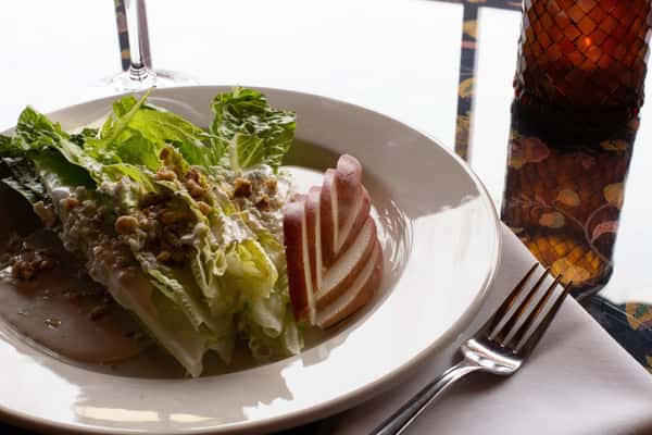 Romaine Wedge