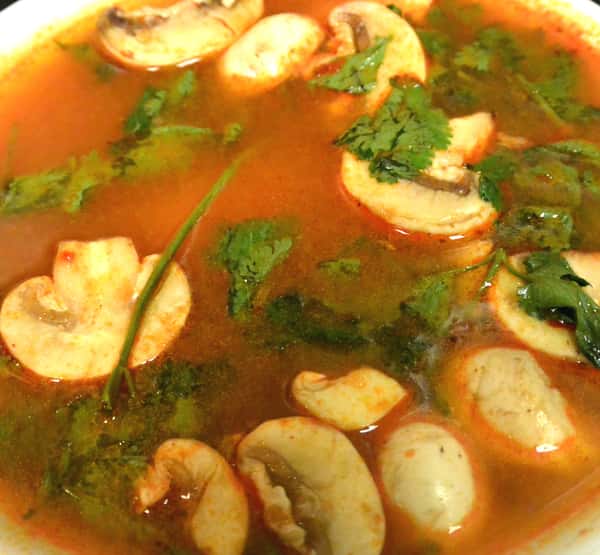 Large Chicken Tom Yum Soup