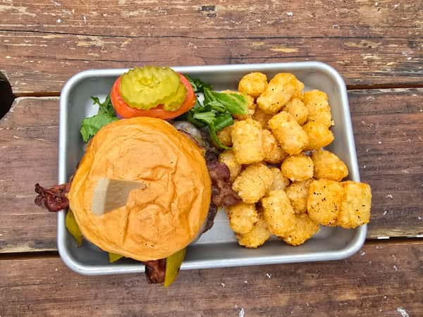 burger and tater tots