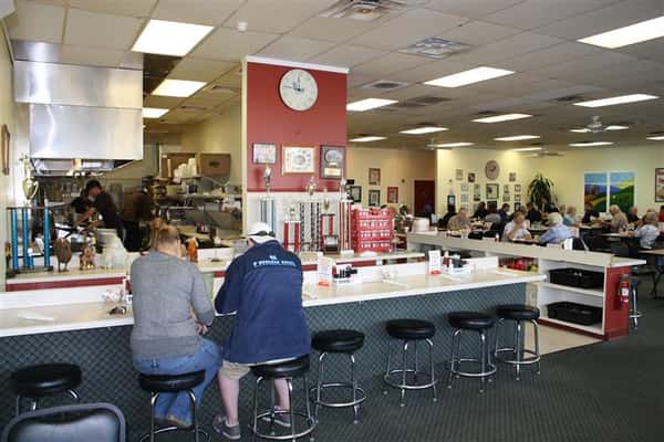 bar